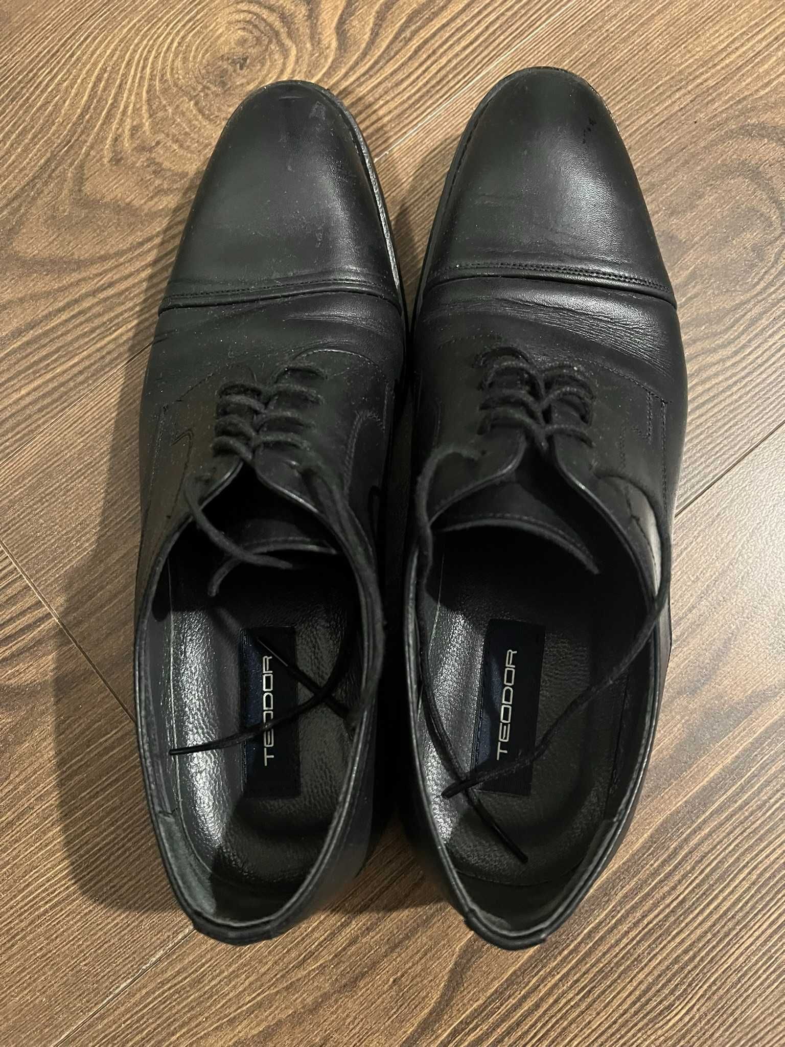 Мъжки официални обувки Teodor