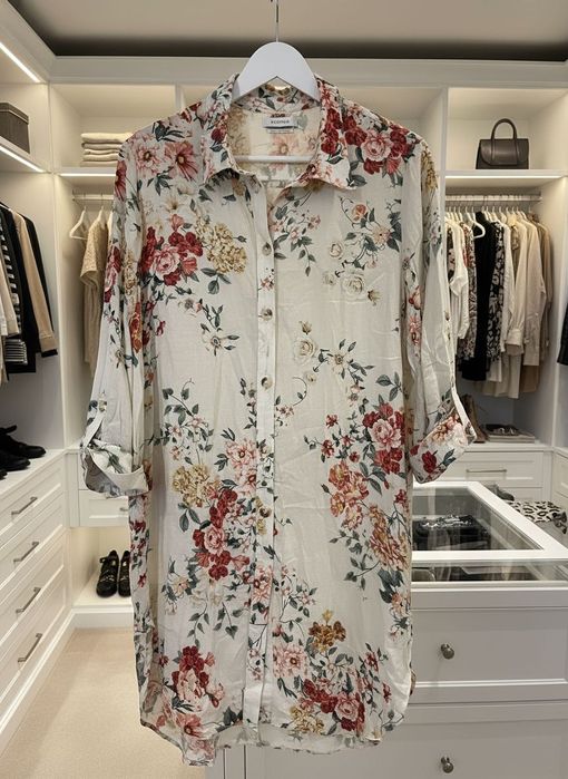 Рокля / туника с цветя