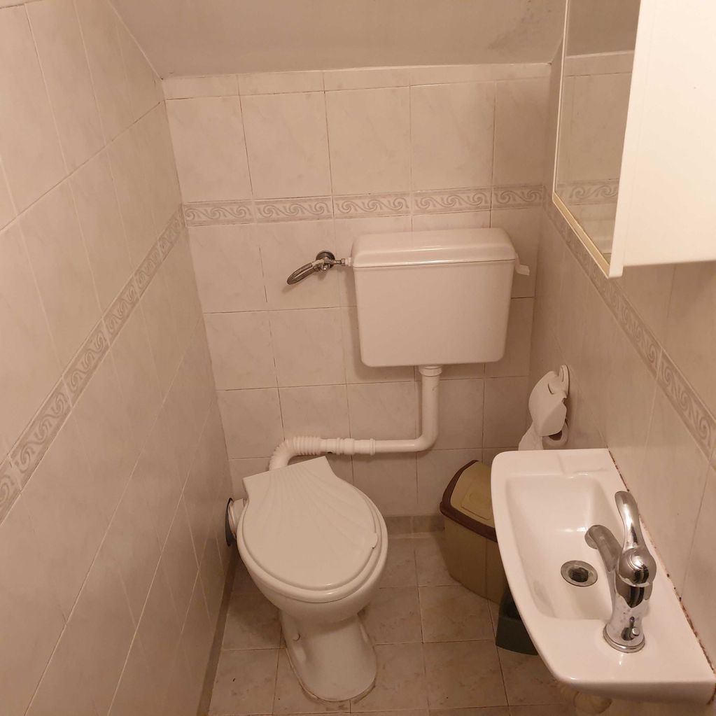 Дава се под наем Къща в Бургас, Ветрен - 220 кв.м за 750 € - Снимка #9