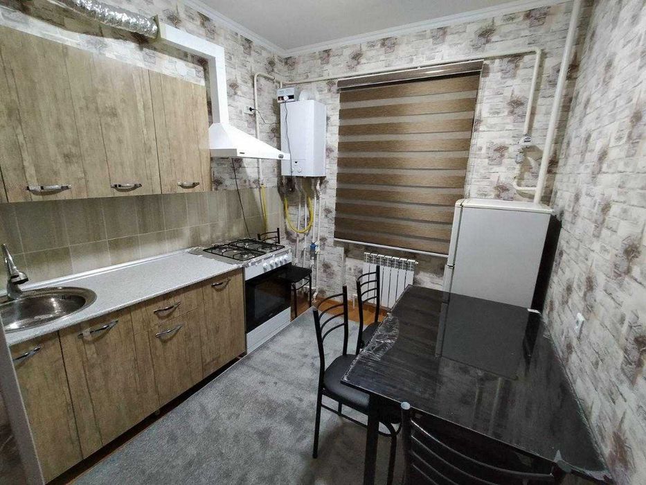 2-хонали квратира узок муддатли арендага берилади