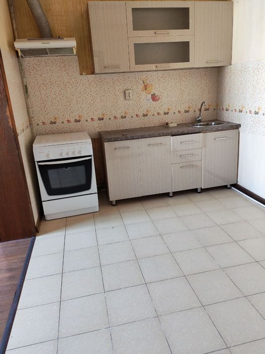 Срочно продам квартиру Юнусабад