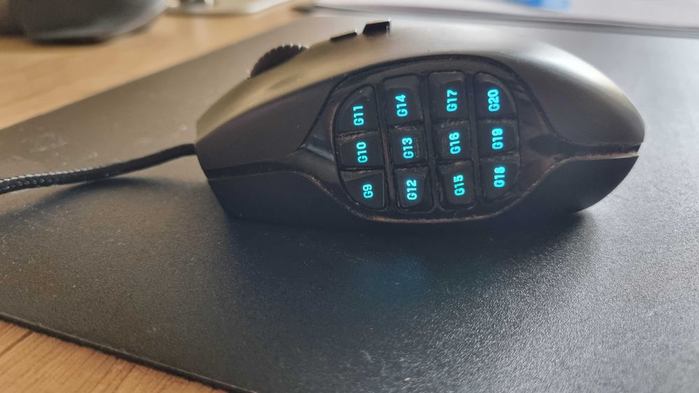 Мишка Logitech G600 MMO