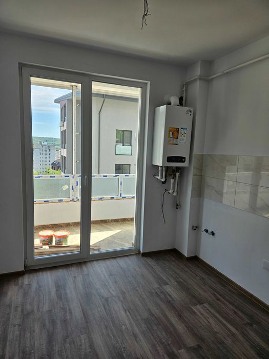 Persoana fizica vand Apartament 49Mp 1700euro Mp!