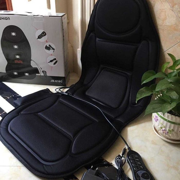 Затоплящ масажор - постелка със затоплящ ефект за кола или стол
