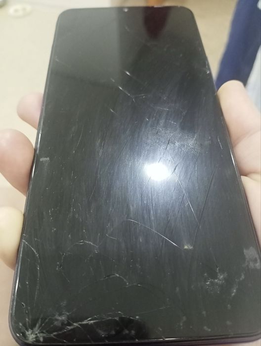 телефон vivo отдаю за дешево