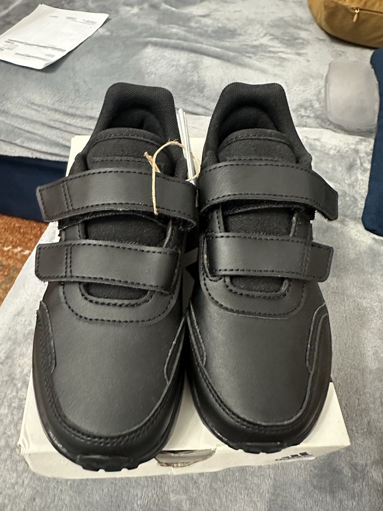 Adidas copii marimea 30