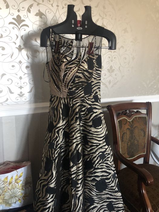 Платье в пол