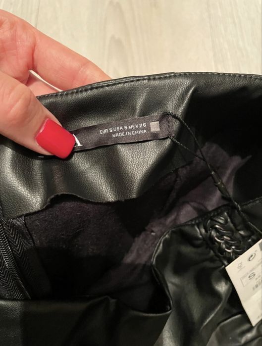 Fusta imitatie piele