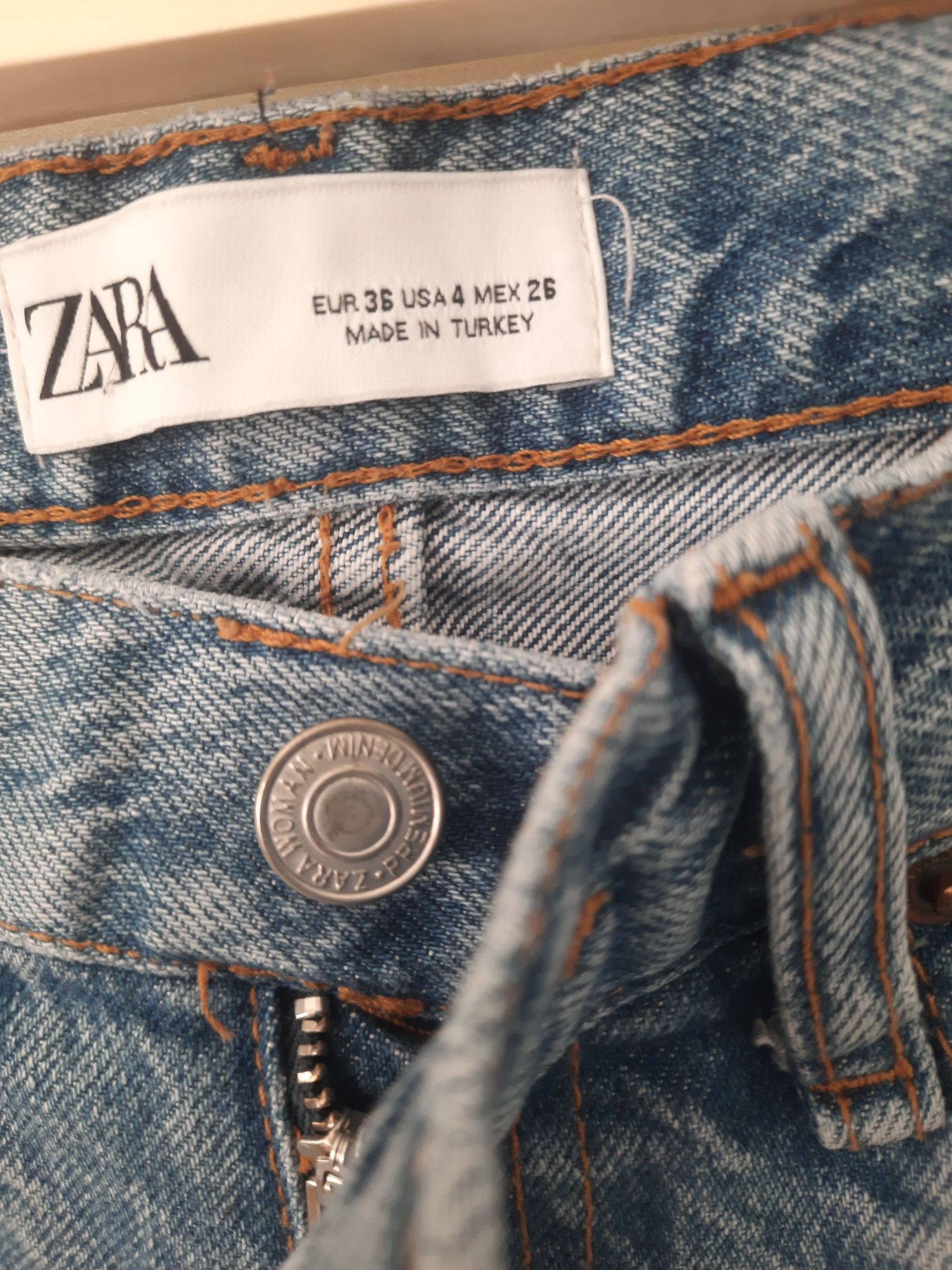 Дънки дамски ZARA,цвят син