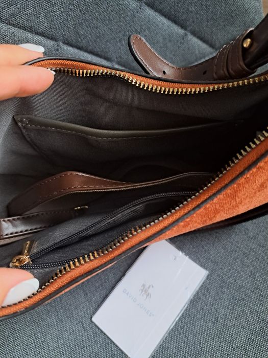 Велурена Дамска Чанта