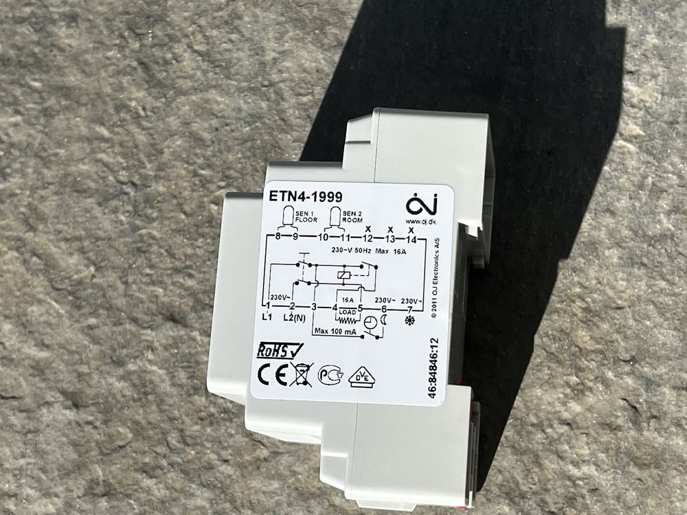 Termostat digital ETN4 - 1999