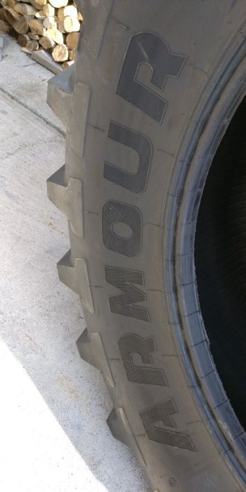 520/85R38 cauciucuri doar noi ARMOUR echivalent pentru 20.8-38 WAGM