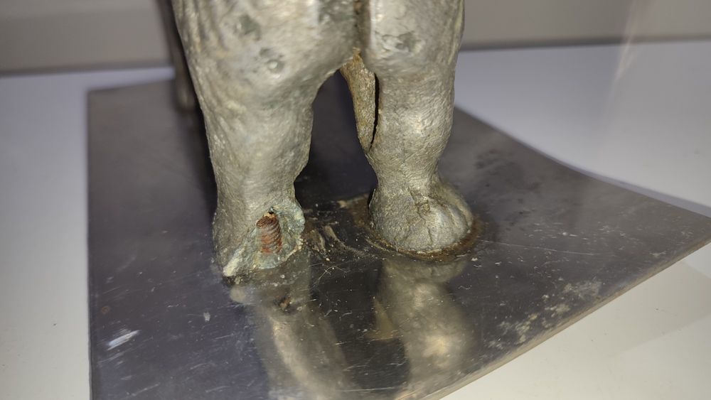 Spargator de nuci "caine"