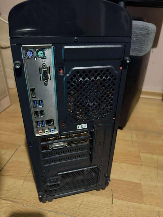 Геймърски компютър + ПОДАРЪК Монитор Asus VS228