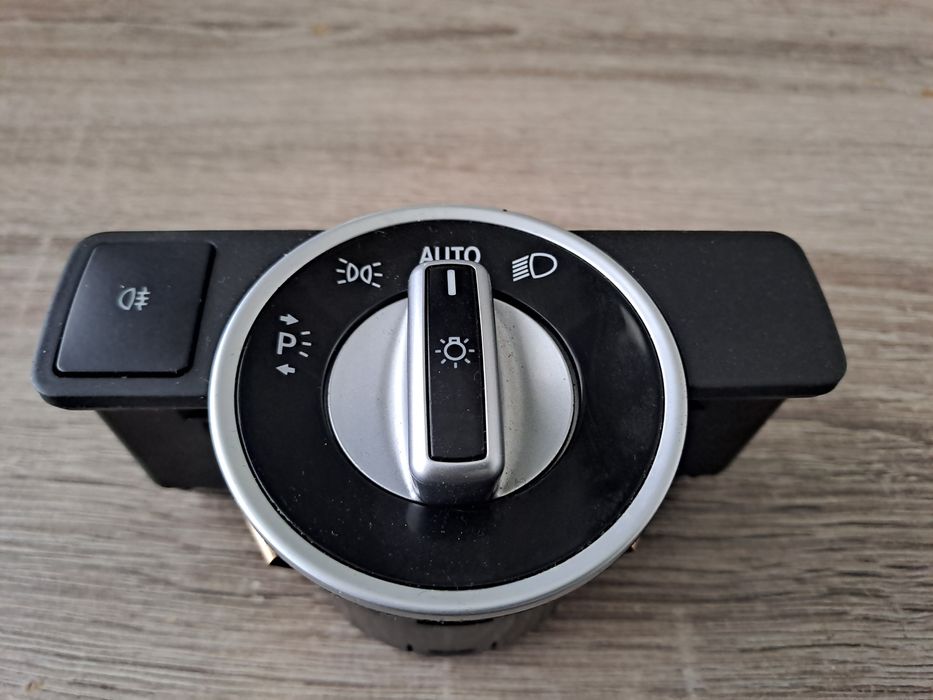 Копче за фарове за Мерцедес  W 212