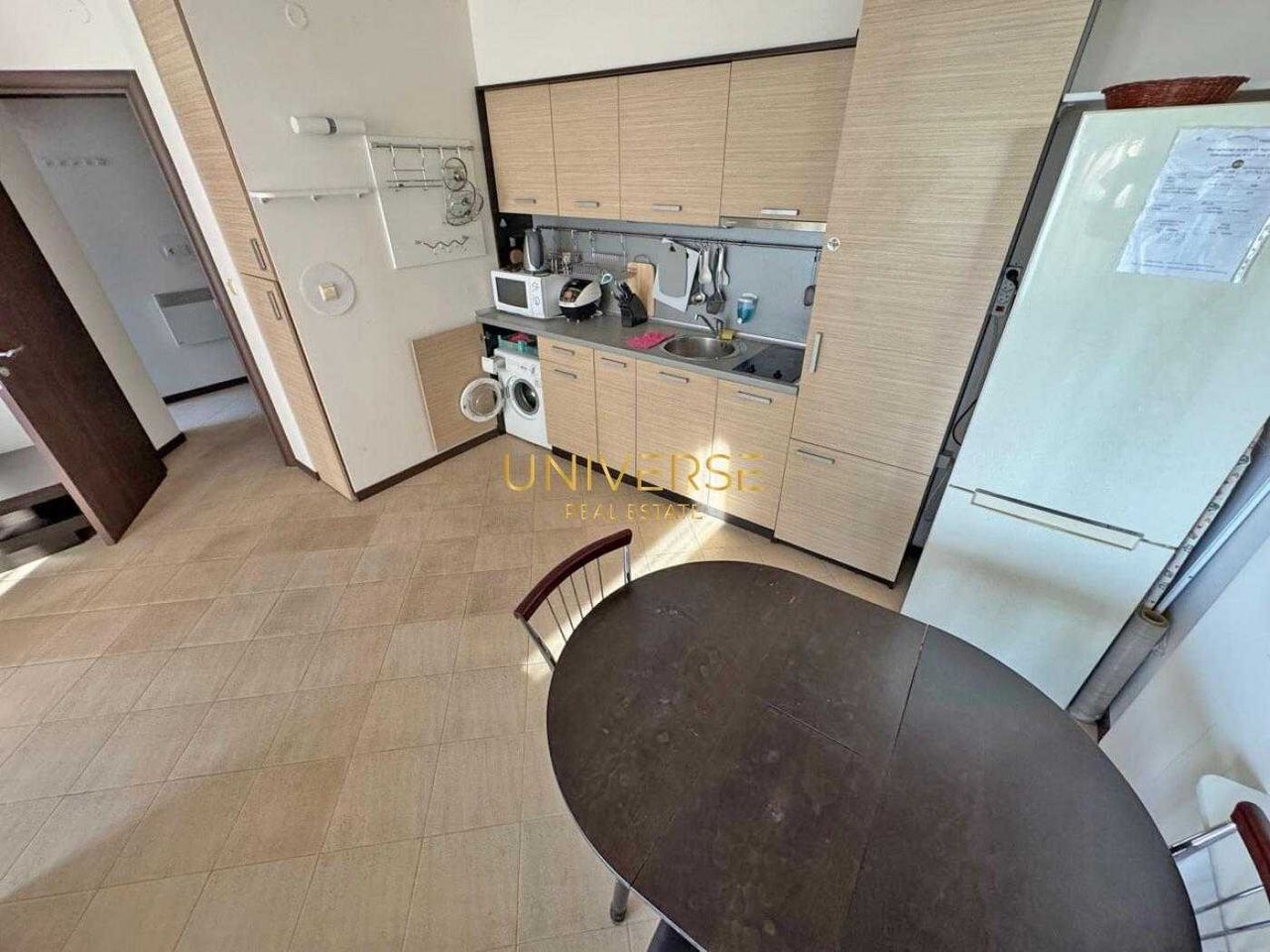 Продава се Двустаен апартамент в к.к. Слънчев бряг - 72 кв.м за 1110 €/кв.м - Снимка #1