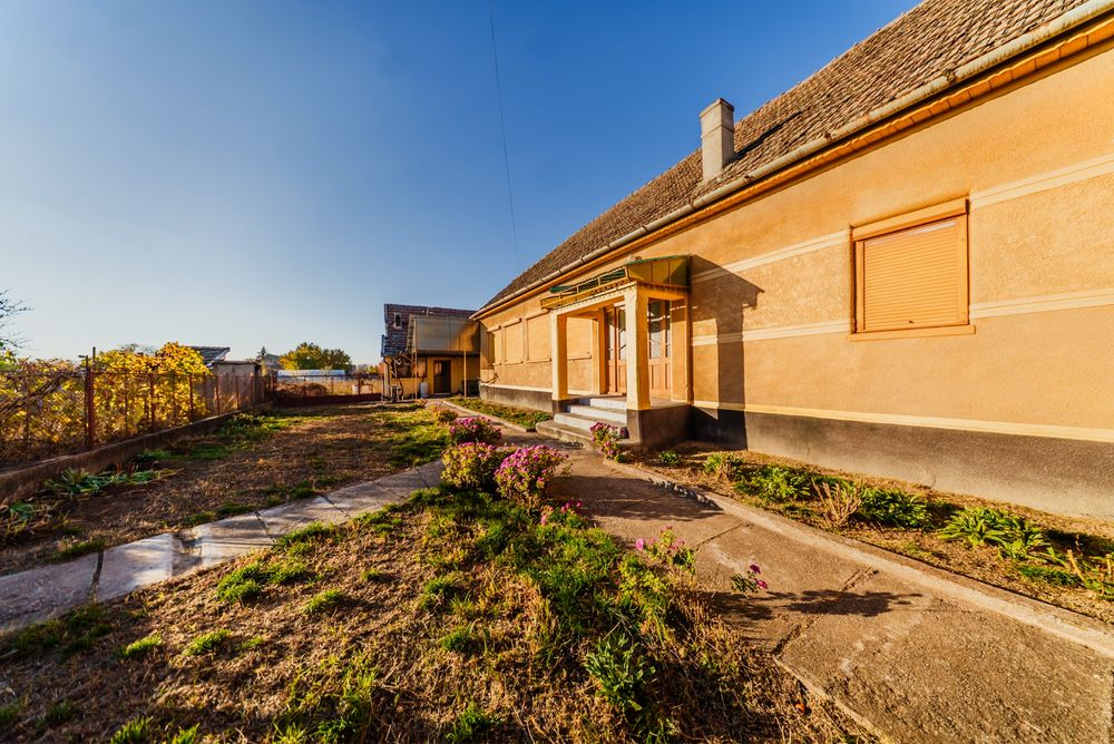 Casă de vânzare – Șeitin, județul Arad
