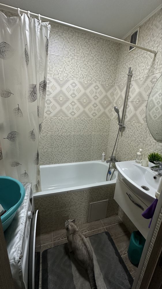 Продам 2-х комнатную квартиру, 1/5,48кв, центр, Океан