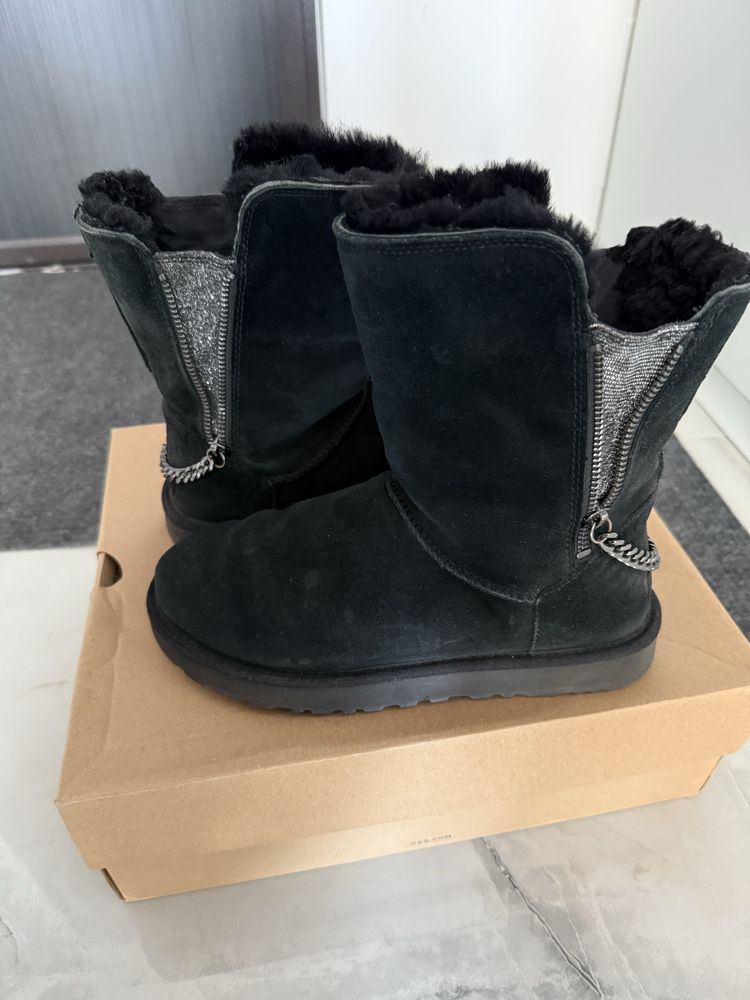 Cizme UGG classic