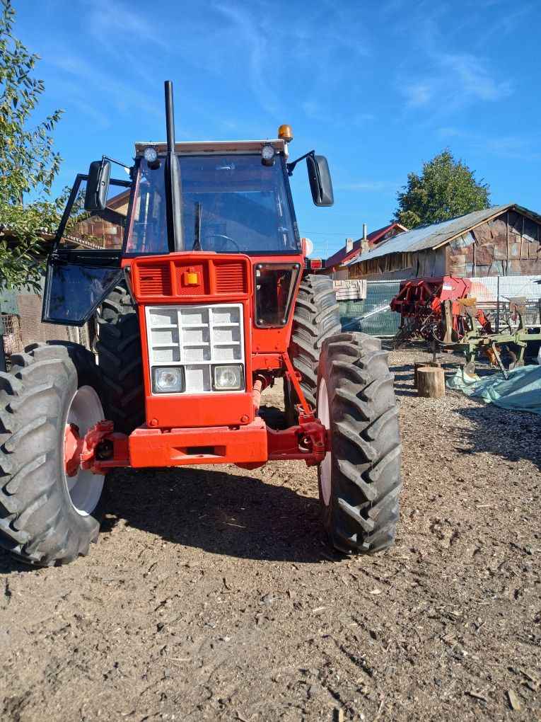 Tractor internațional