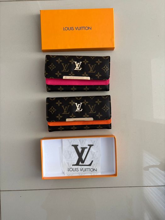 Portofel Miu Miu - Louis Vuitton - Guess