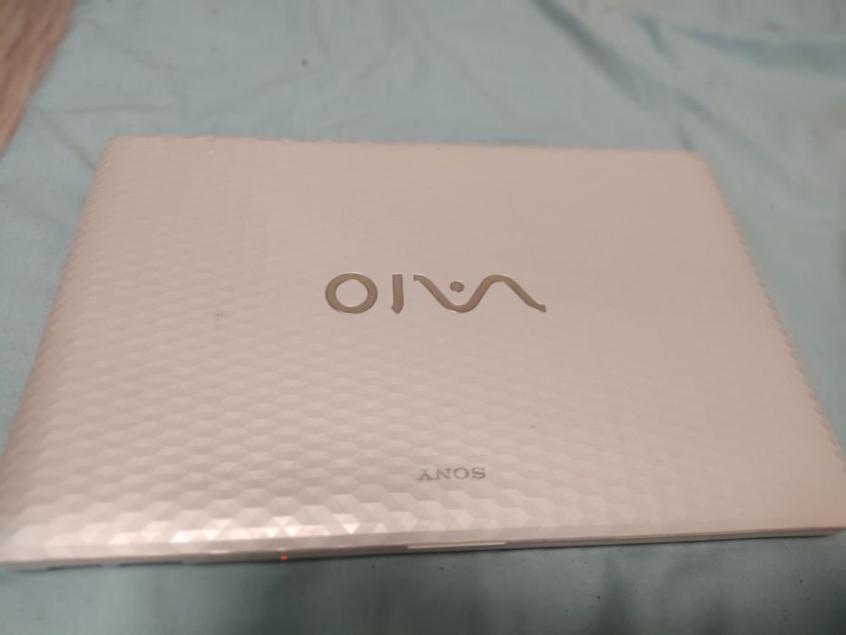 Laptop Sony Vaio alb
