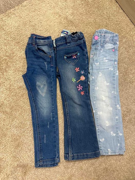 Детски дънки за момиче