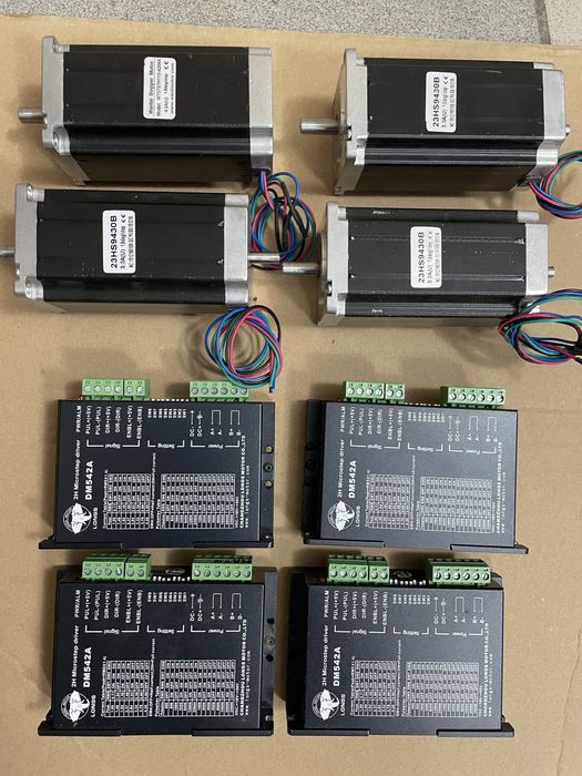 Set 4 motoare pas cu pas cu drivere