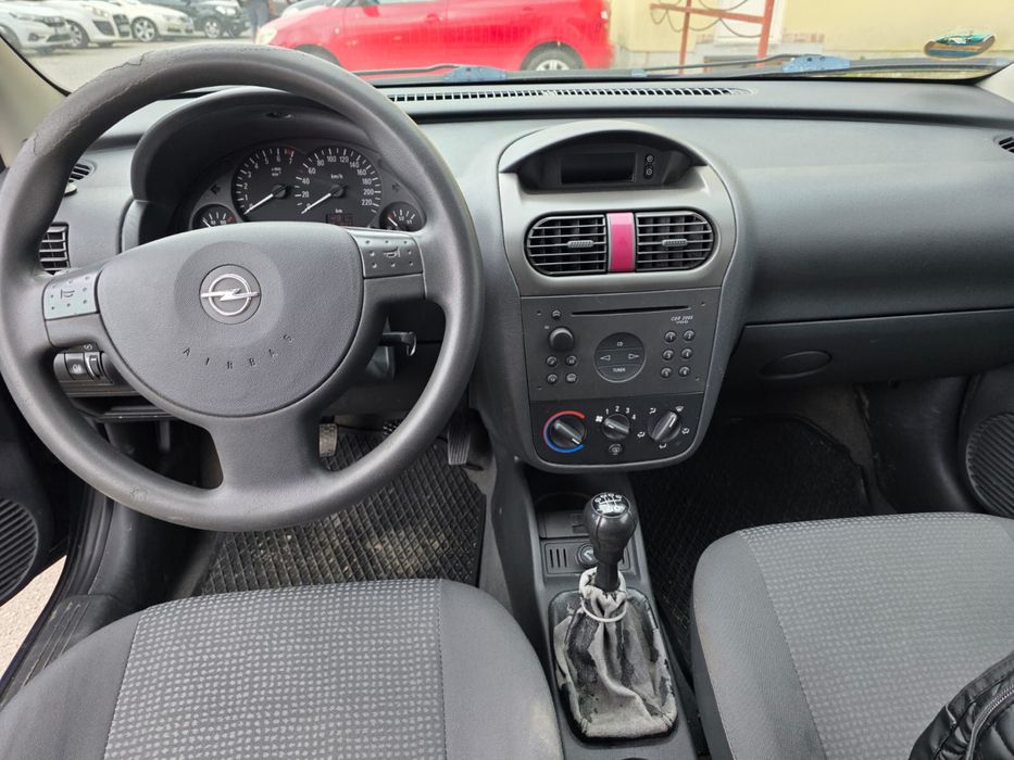 Opel corsa  1.2 benzina