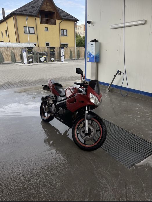 Vand sau schimb Honda CBR 125