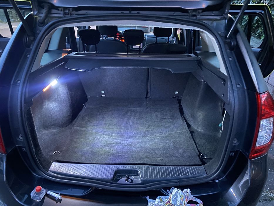 Logan MCV - TAXI - 2016 . Motor 0.9 GPL