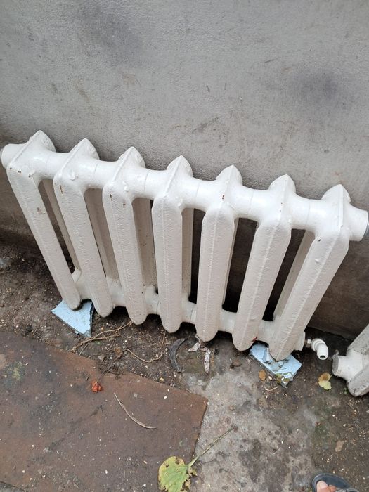 Vand calorifere pe elemenți