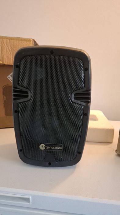 2 boxe pasive în cutie