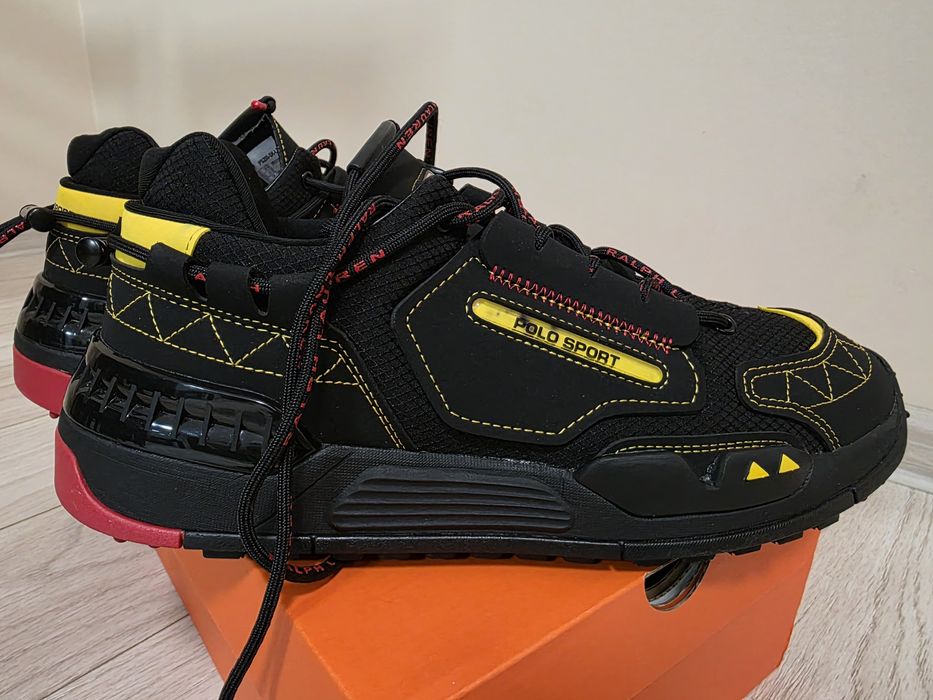 Продавам Нови Обувки Polo