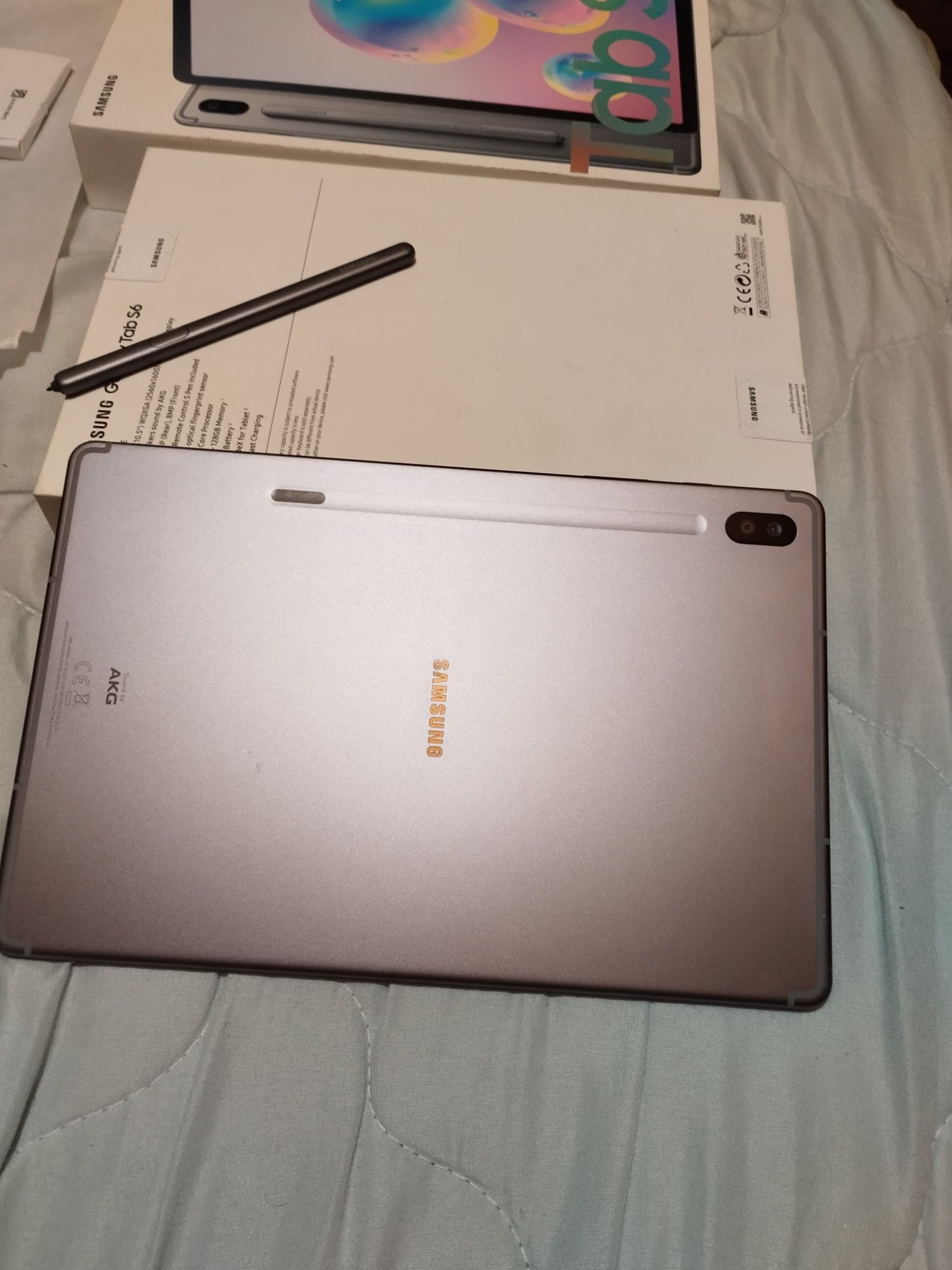 Samsung galaxy tab s6 4G  6\128