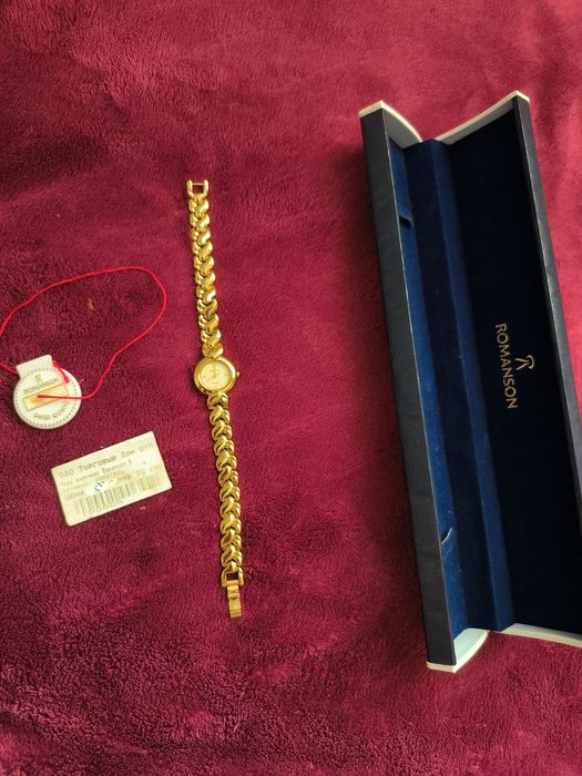 Часы женские Romanson