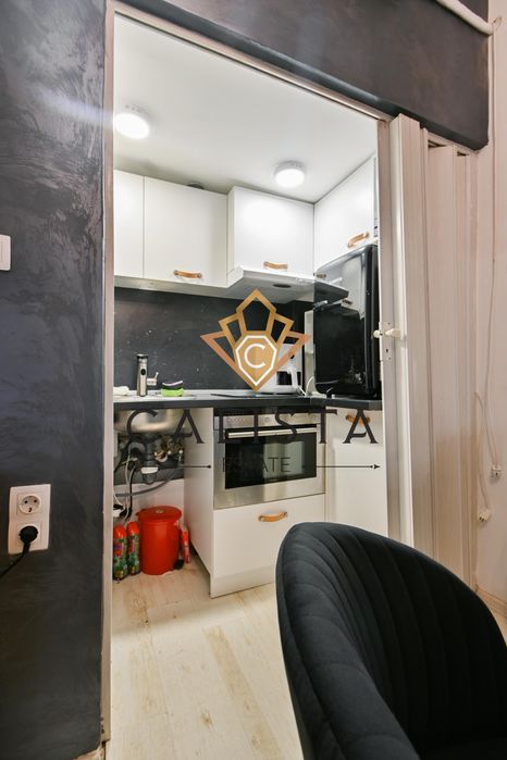 Дава се под наем Двустаен апартамент в София, Център - 55 кв.м за 1000 € - Снимка #3