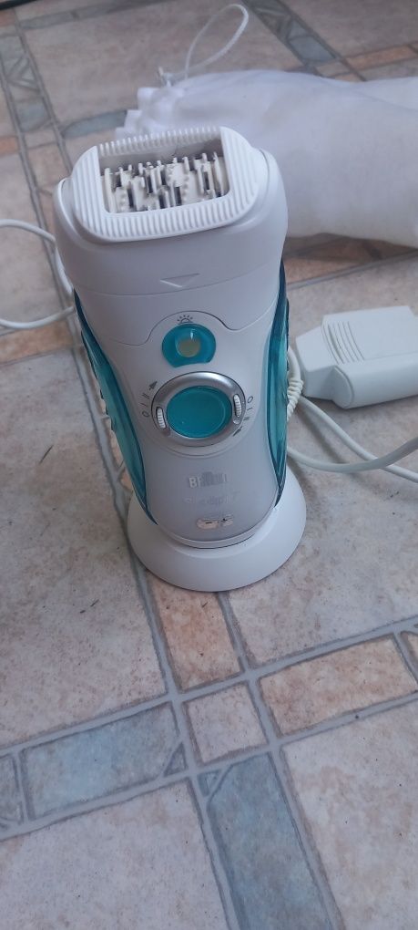 Епилатор на Braun silk-epil7