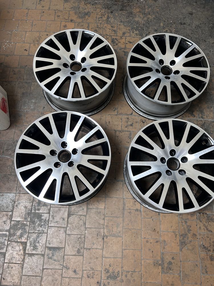 Джанти 5x112 j7.5 et47 централен отвор 57