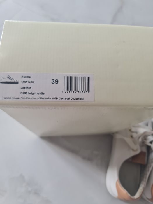 Adidași marca puma și gant din piele