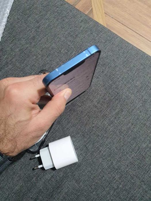 Iphone 13 -126gb - bat 100% - pret 14oo lei FIX