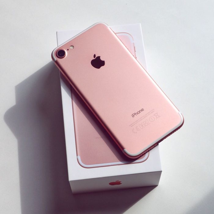 iPhone 7 Rose Gold 256GB 88% baterie