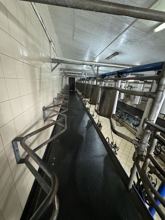 Sala de muls De Laval care a fost achizitioanata de noua !