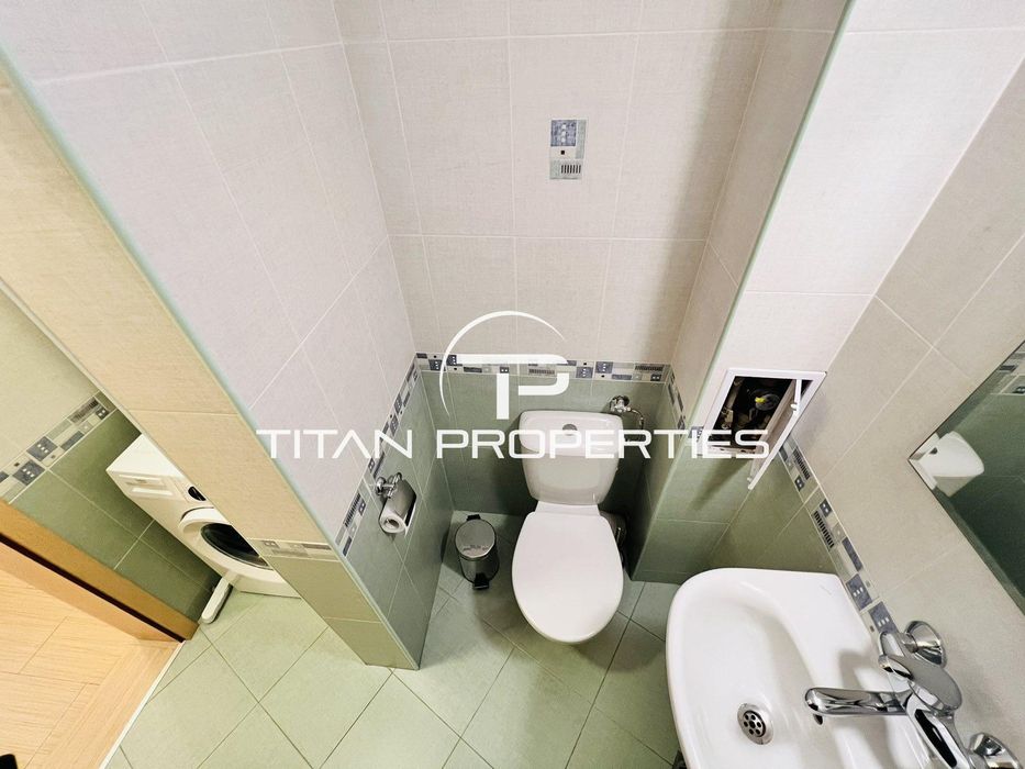 Дава се под наем Тристаен апартамент в Бургас, Възраждане - 110 кв.м за 663 € - Снимка #12