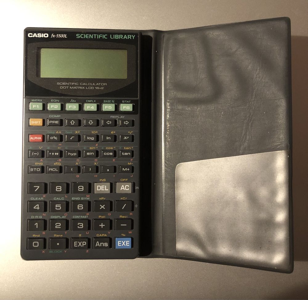 Calculator de buzunar de colectie Casio Fx-5500L Dot Matrix LCD 16x2