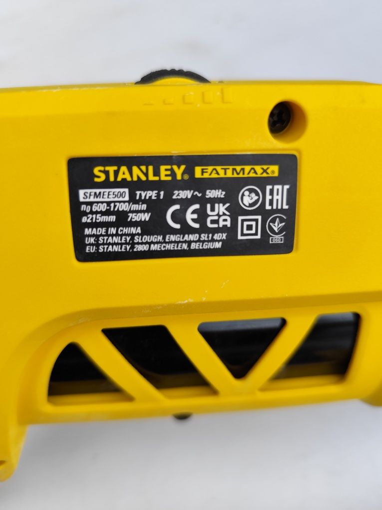 Жираф за шлайфане на стени и тавани Стенли Stanley SFMEE500