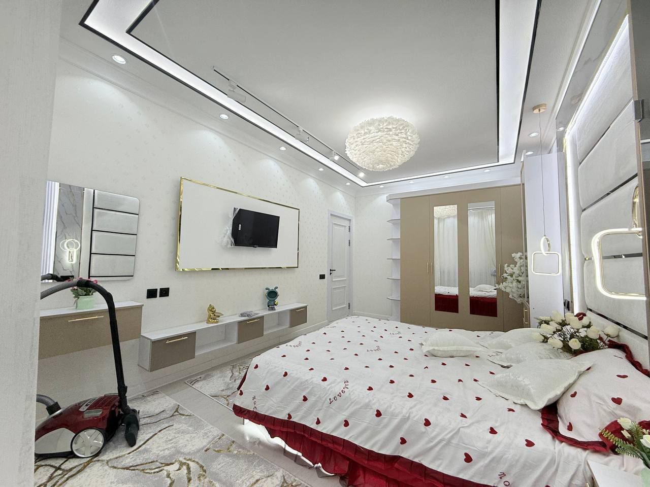 Svoya evro luks 3*4-1-5 metro chilanzar-16 balkon 1,5x6 ne torec ARZON