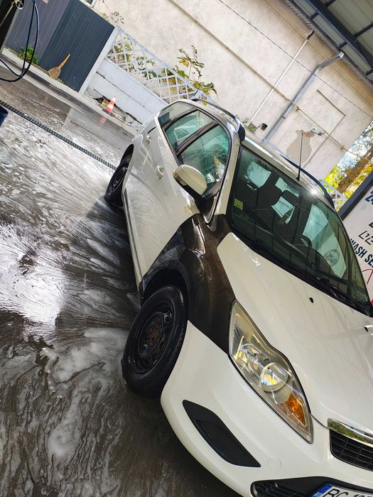 Vând ford focus MK2 facelift 1.6 diesel 109 cp