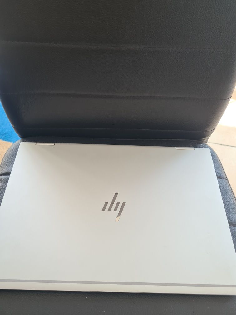 Лаптоп HP EliteBook x360 1030 Touchscreen HSN-104C