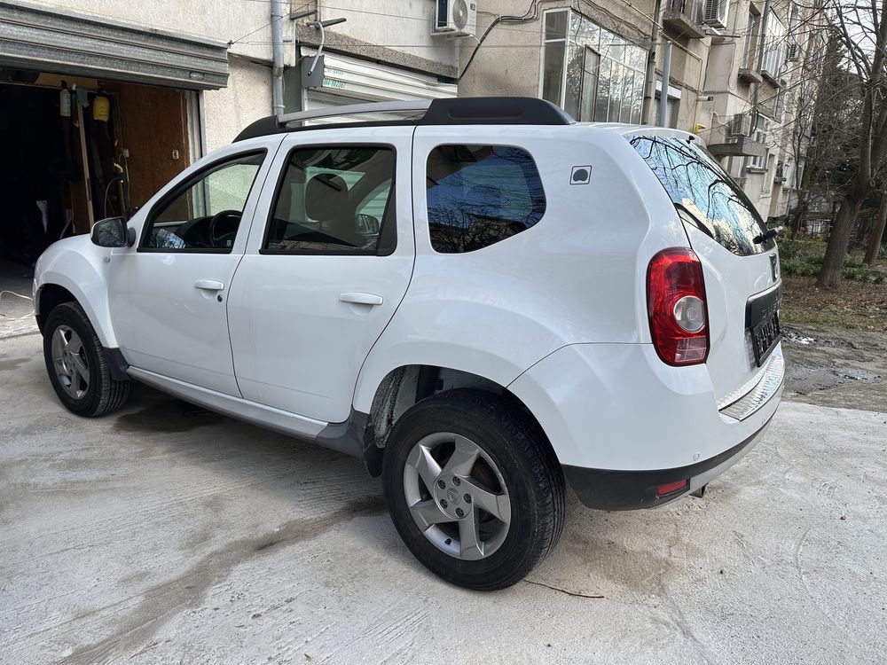Dacia Duster 1.6 i GAZ 2012г